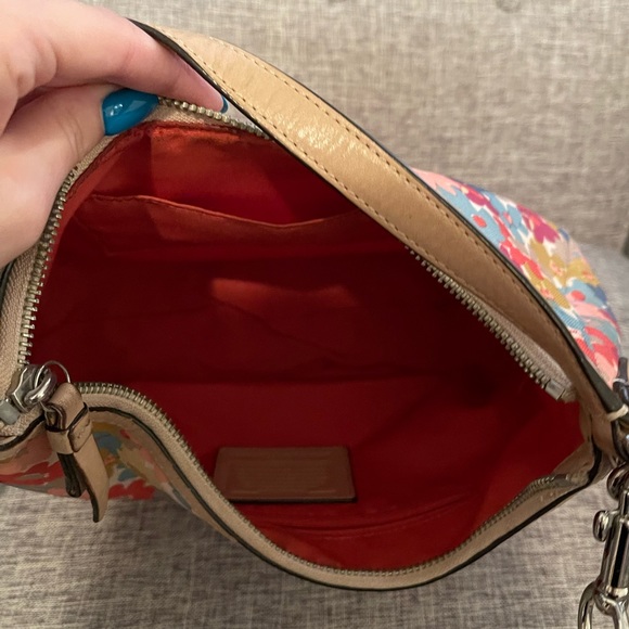 Coach Signature Stripe Floral Print Demi Crossbody ( F30661 ) - Picture 8 of 13